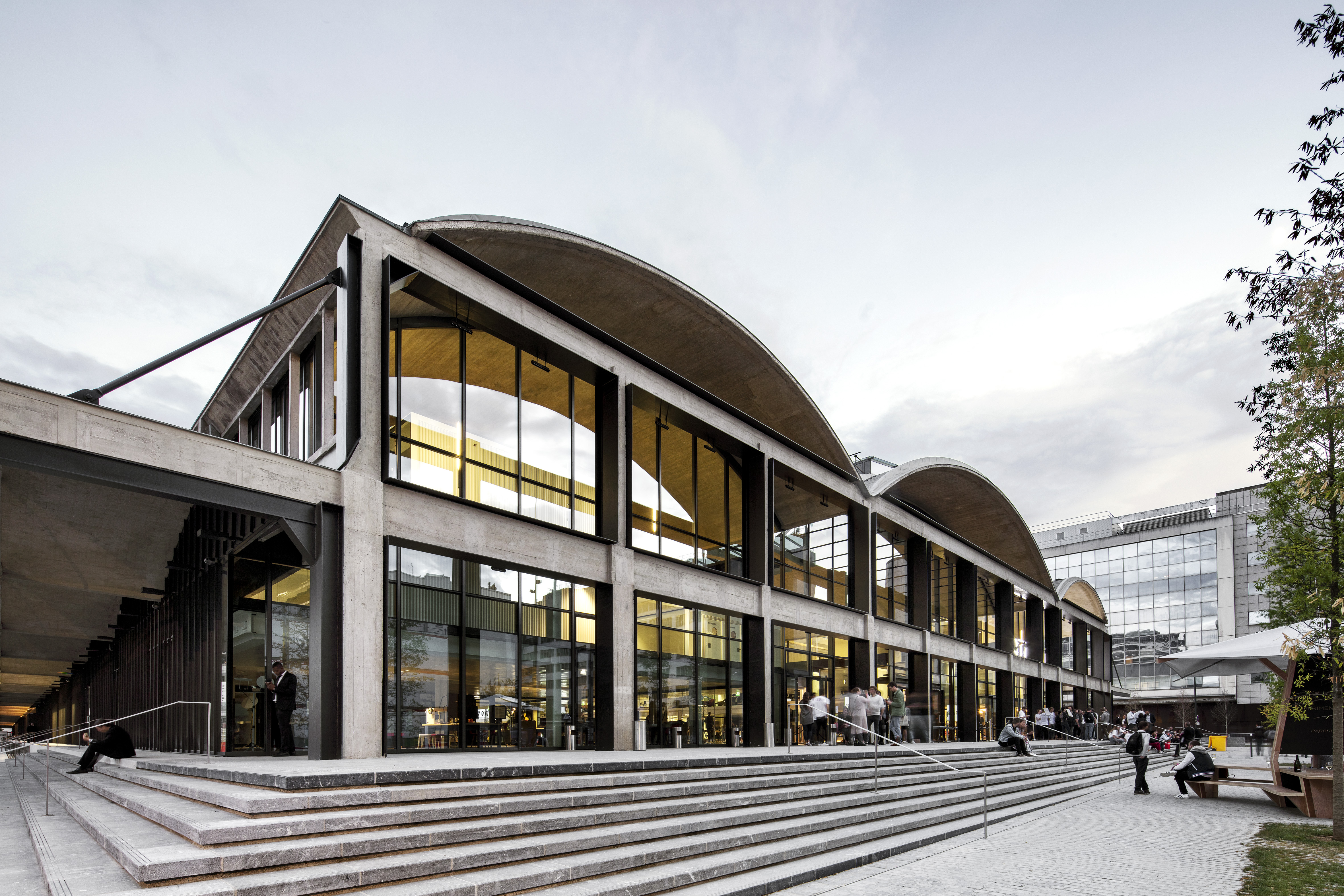 STATION F. Halle Freyssinet. Paris